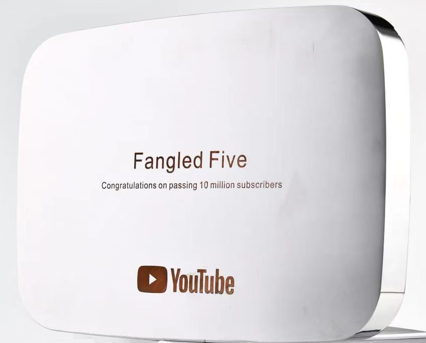 YouTube Creator Awards für Abonnenten-Meilenstein-Play-Button, 31 cm große Nachbildung der Trophäe
