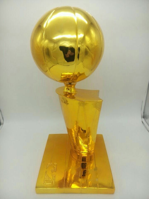 Larry O'Brien NBA Championship 1:1 Trophäenreplik, lebensgroße 60 cm große Preisfigur aus Kunstharz