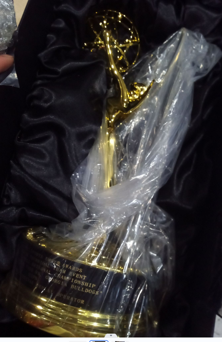 Premio Emmy Televisión 39 cm Réplica de tamaño real Trofeo 1: 1 Estatua Premio 